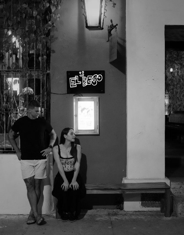 Detalle del bar de el Beso